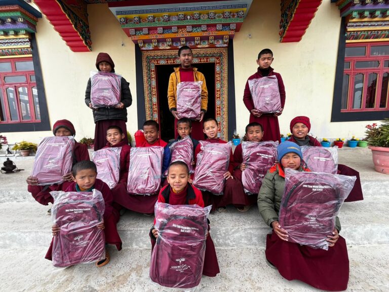 Distribute school bags for Monk of Sanag choling monastery